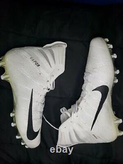 Nike Vapor Men's Size 12.5 Untouchable 3 Elite P White Black Football Cleats