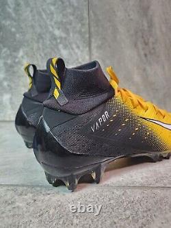 Nike Vapor Untouchable Pro 3 Mens Football Cleats Size 10.5 Yellow AO3021-008