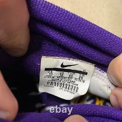 Chaussures de turf Nike Vapor Untouchable LSU Tigers émises en édition limitée, taille 11 pour hommes.