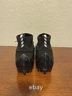 Crampons de football Nike Vapor Untouchable Pro 3 en taille 12 pour hommes, noir AQ8786-010.