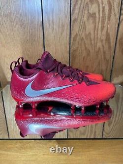 Crampons de football Nike Vapor Untouchable Pro en rouge et argent, taille 14 pour hommes, 833385-608
