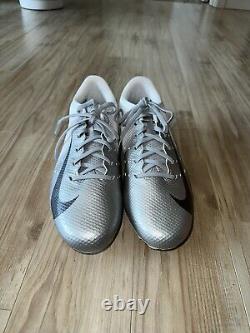 Crampons de football Nike Vapor Untouchable Speed 3 TD pour hommes blanc/métallique taille 13